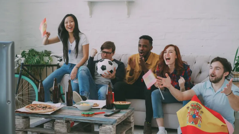 It's Not the Romance — It's the Squad: Why Friendship-First Storytelling Is Dominating Asian Streaming