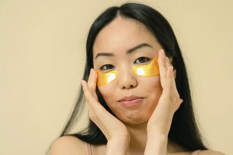 Glass Skin, Bold Lips, and a Whole New Mirror: How Korean Dramas Are Rewriting American Beauty Standards